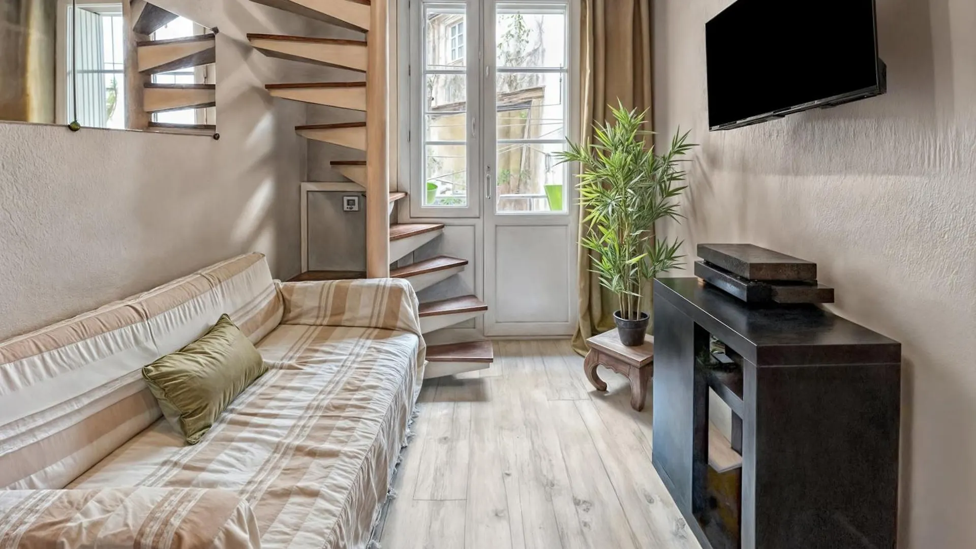 T2 Charmant Avec Mezzanine Au Coeur D'Aix Aix-en-Provence Appartement